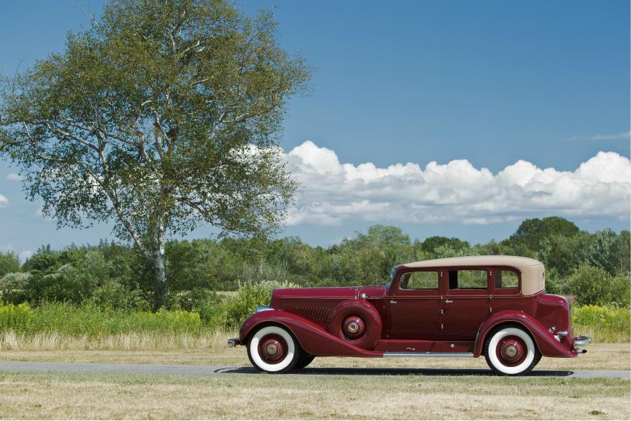  Duesenberg J310/2144 Sedan by Derham 1935 года  (фото 16 из 21)